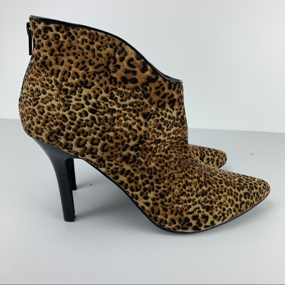 carlos santana leopard booties Heels Women’s Size 10M